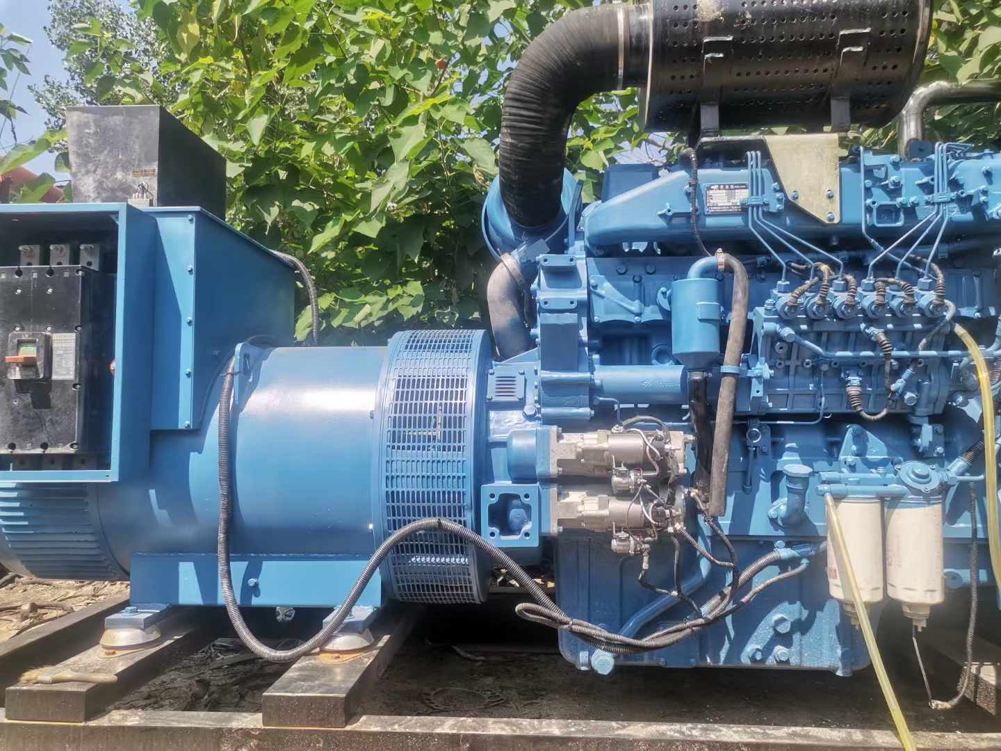 朔城详细说明降低 800kW 柴油发电机输出电流波动的方法
